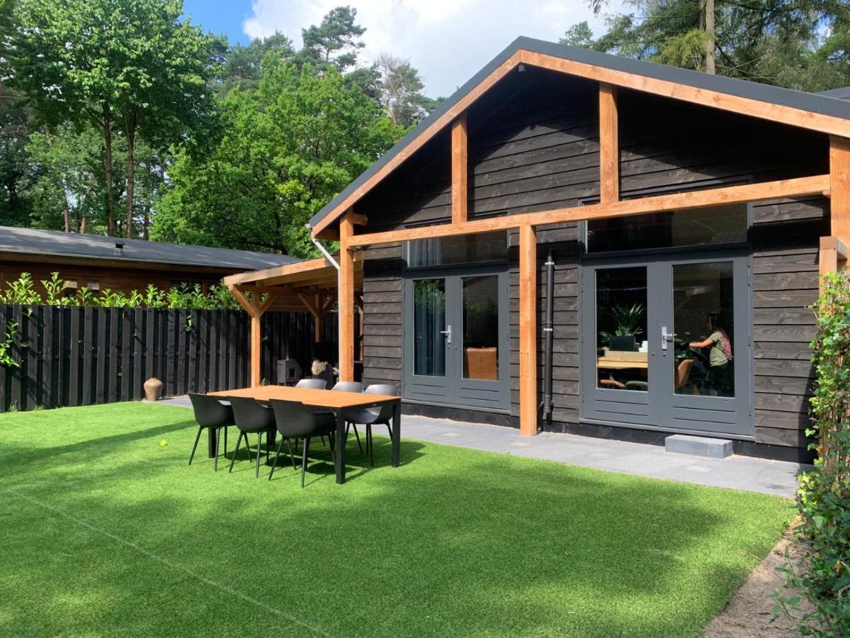 Vakantiehuis Veluws Genieten Met Whirlpool En Sauna Doornspijk Exterior photo